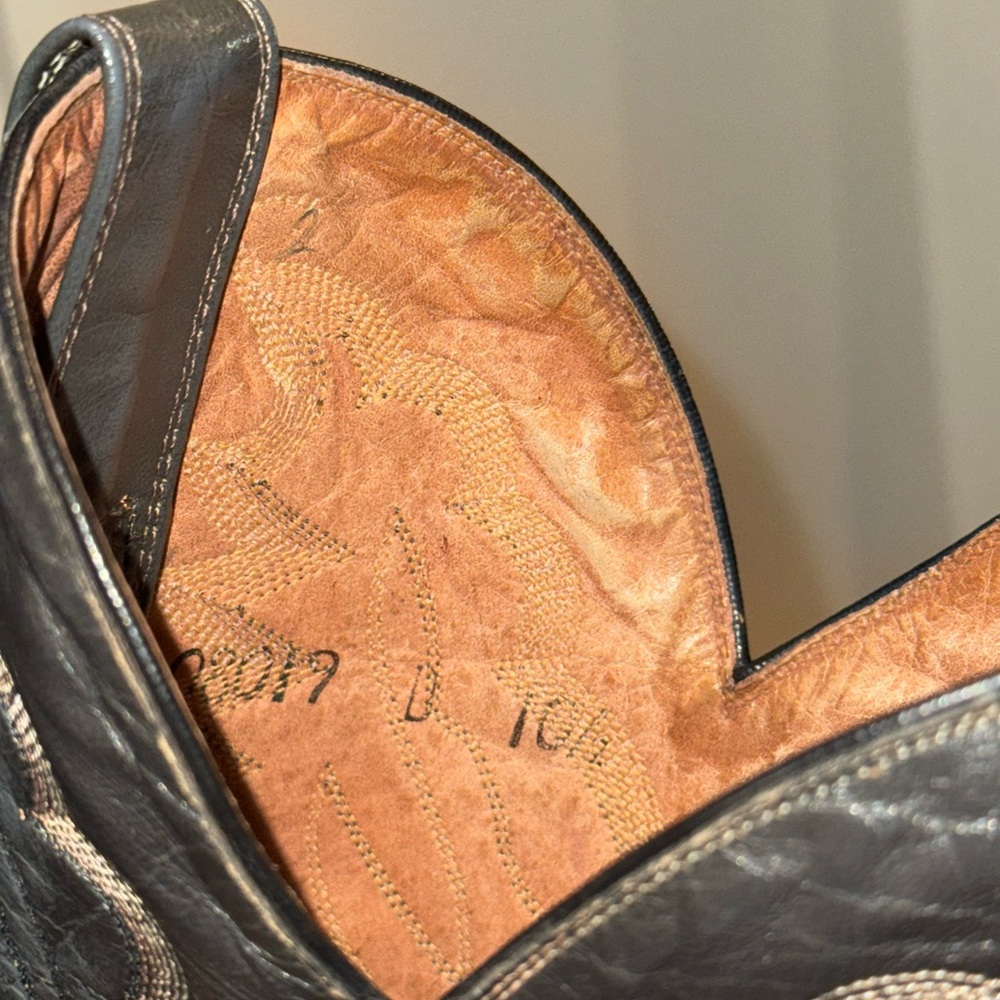 Men's Western Cowboy Boots - Picture 12 of 12
